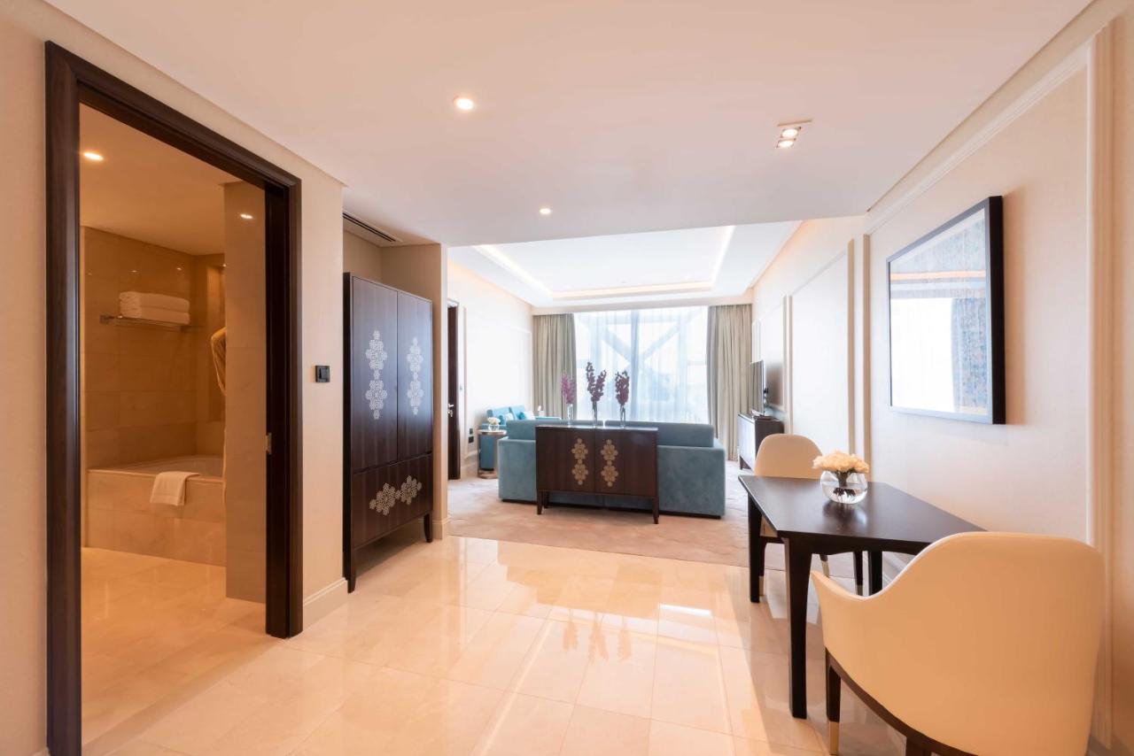 Shaza Doha Hotel Eksteriør billede A suite at the hotel