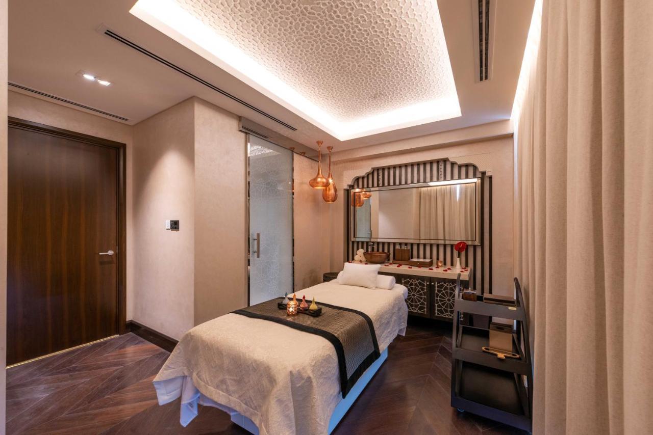 Shaza Doha Hotel Eksteriør billede A treatment room at the spa
